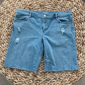 LOFT Boyfriend Denim Short sz10